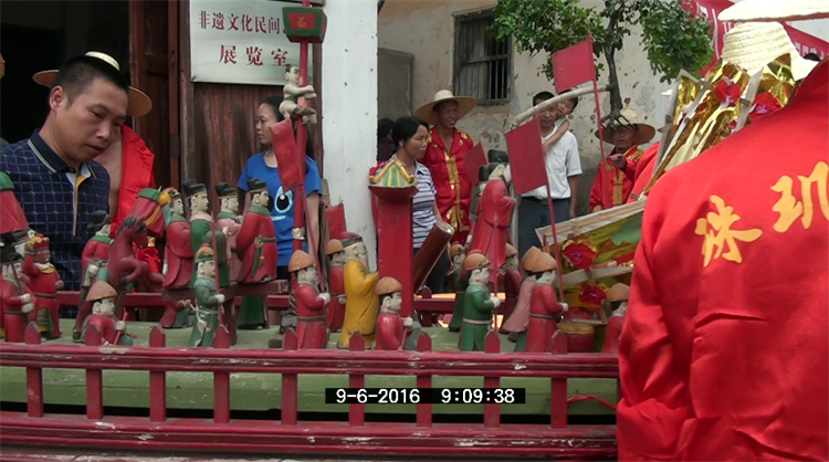 萧统太子的祭祀流程之一抬龙船菩萨.png